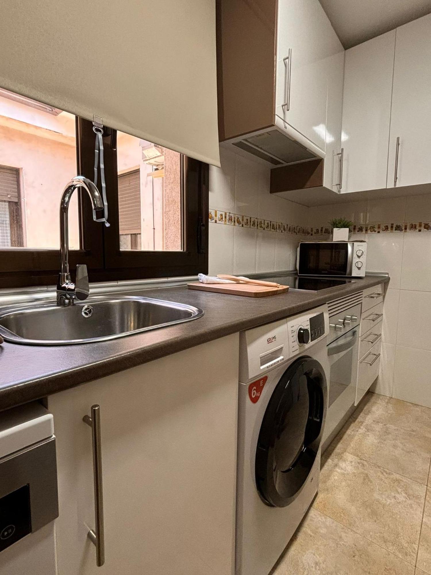 Апартаменты Casita El Gorrion Сотильо-де-ла-Адрада Экстерьер фото